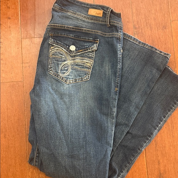 Indigo Boot Cut Jeans with Embroidered Pocket - Picture 1 of 1